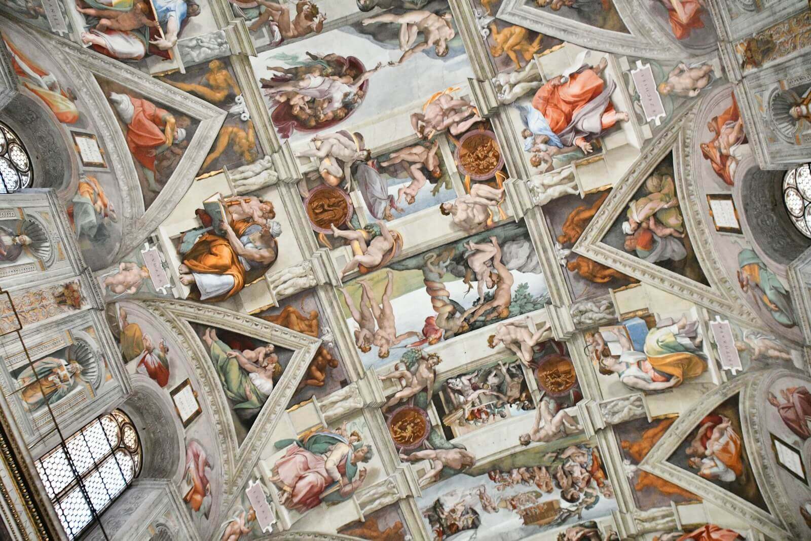 Vatican tour highlights: Sistine Chapel and ancient treasures